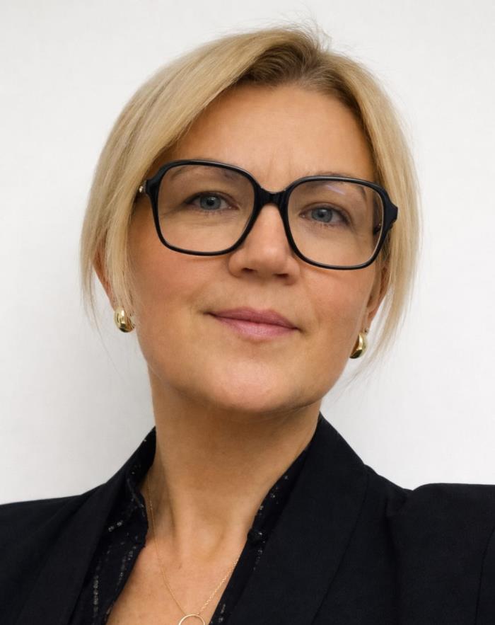 Karen LE MOUËLLIC, 5ème Adjointe, Ressources Humaines Karen LE MOUËLLIC, 5ème Adjointe, Ressources Humaines